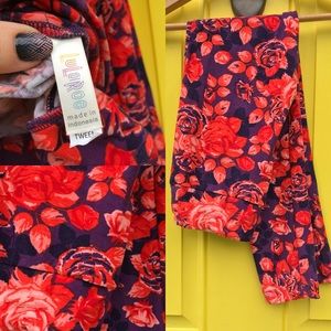 LuLaRoe RARE floral rose leggings neon coral Tween